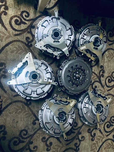 vezel clutch and Honda fit clutch and All car japani gair box availab 0