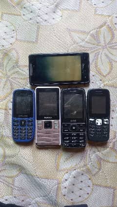 5 phone For Sale only parts use