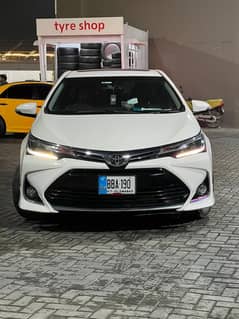 Toyota Corolla Altis Grande X CVT-i 1.8 Black Interior 2022 0