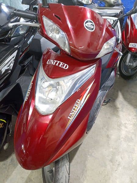 united scooty and 49cc japanese scooty #0300 4142432# 6