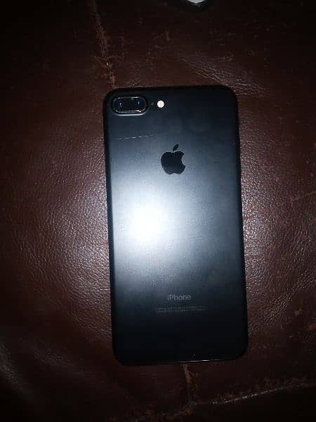 iPhone 7+ ha 32GB ma factory unlock ha 1