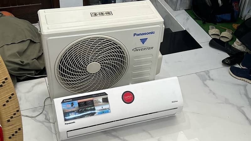 Panasonic 1 TON DC inverter with 20-25 feet cooper pipe 1