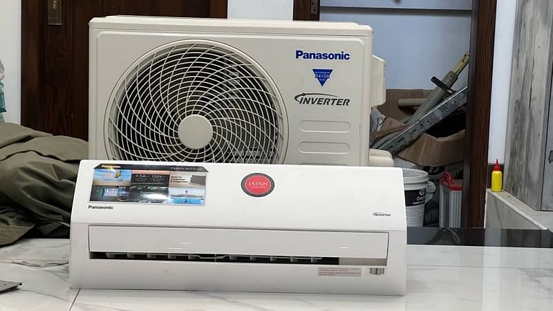 Panasonic 1 TON DC inverter with 20-25 feet cooper pipe 2