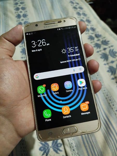 Samsung galaxy j7 max 6