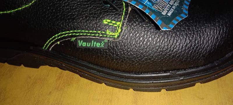 Vaultex Safety Footwear 2