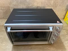 WestPoint Oven slightly used