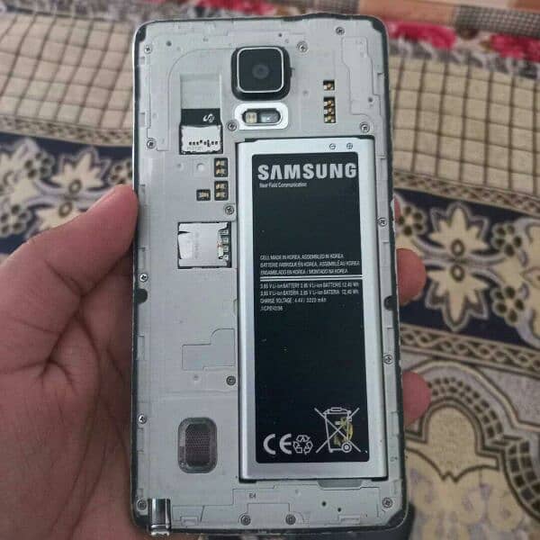 Samsung Galaxy Note 4 3/32 memory 5