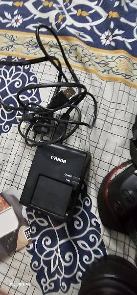 canon 1300d dslr camera 9