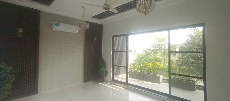 1 Kanal House For Sale In Dha Phase 6 D Block Ideal Location Sami Furnished Modern Design House 16