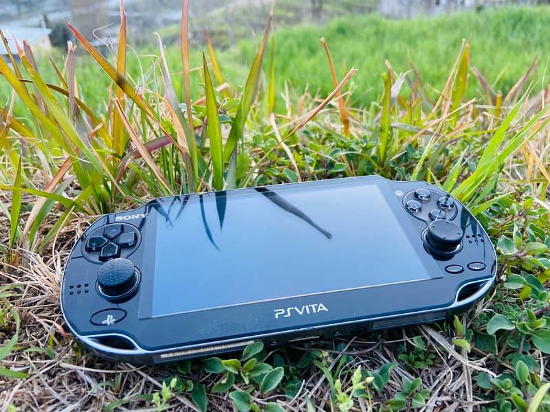 PsVita 1000, Playstation Vita 0