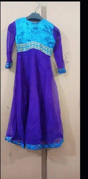 4beautiful dresses in 700rs(ALL IN 700ONLY) 3
