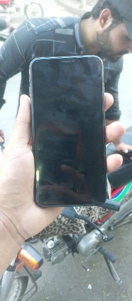 iphone xsm sapace gray  PTA approved 256gb condition 10/9 6