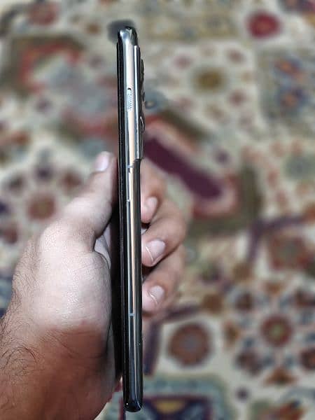 OnePlus 11 12/256gb 1