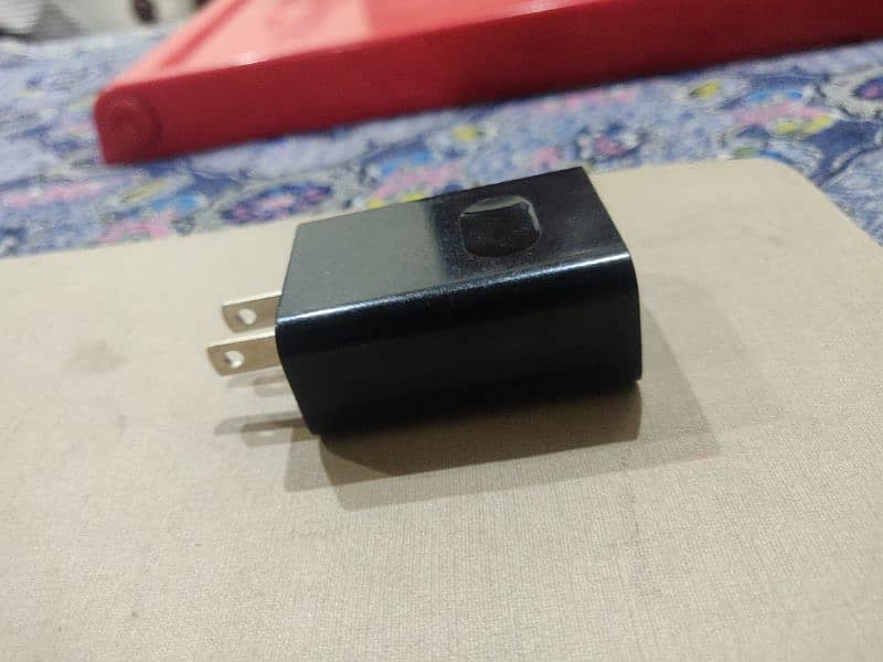 Huawei USB Type-C Adapter (Switching Power Adapter) 4