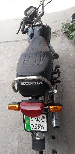 HONDA CD. 70. Cc. . MDL 2014. . First Ownr. . Total Genuine. 7