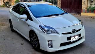 Toyota Prius GS 2013 MODEL 2017 REG 1ST OWNER HYBRID 1.8