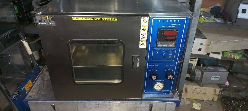 INCUBATOR & DRYIER EQUIPMENT 16