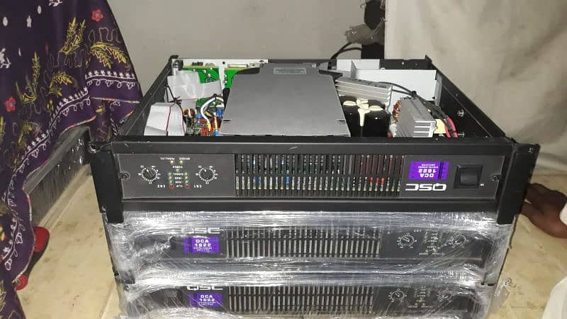 QSC DCA 1622 two Chanel digital power amplifier for sale 2