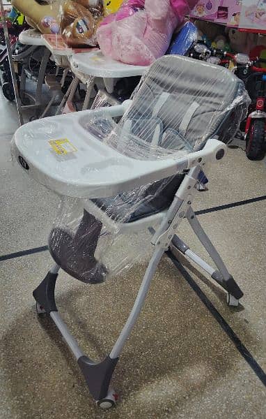 BABY CHAIR 3
