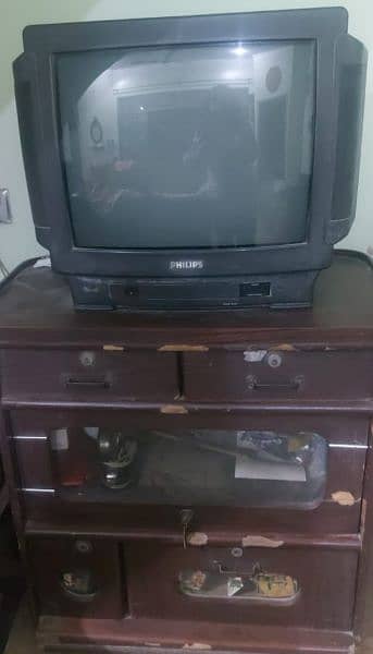 Philips Tv with Trolley 0