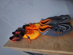 Football shoes 0