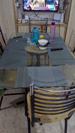 dinning table 0
