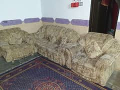 5 seater sofa set with 5 x cushion