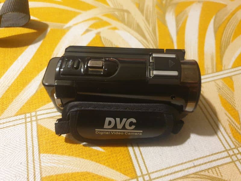 DVC camera 4