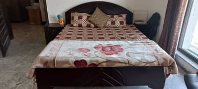 Double bed set single beds dressing table 5 seater sofa mattress