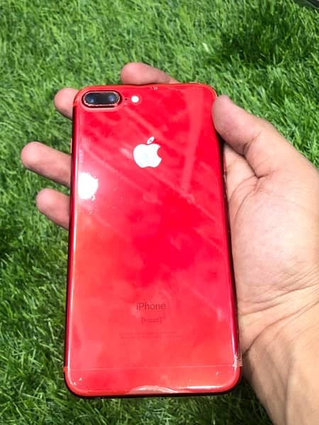 PTA approved Iphone7plus Red colour 128gb 0