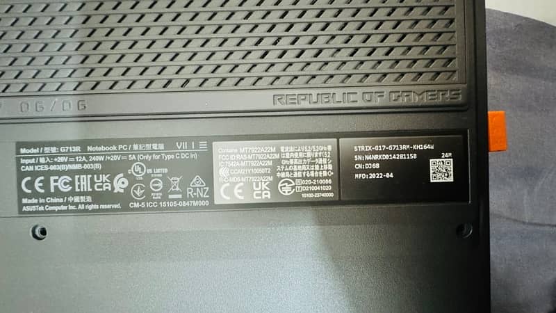 ASUS ROG STRIX G713RM Gaming Laptop 14