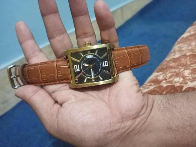 ever swis orignal watch h time and date wrking h 10/10 candition m h 0