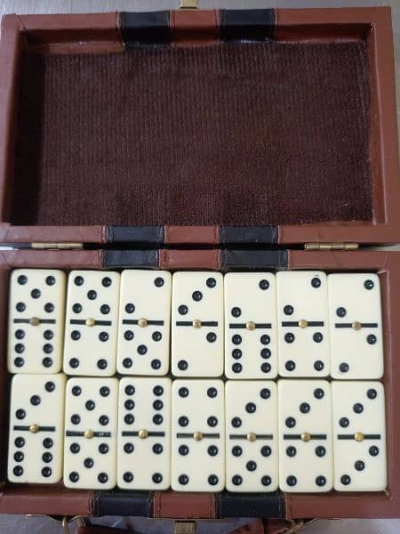 Dominos Game set 28 Pieces Imported case available 1