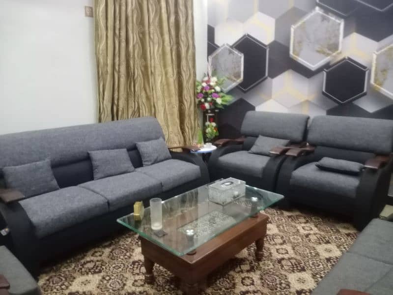 9 seater sofa 1 table north nazimabad contact only olx 0