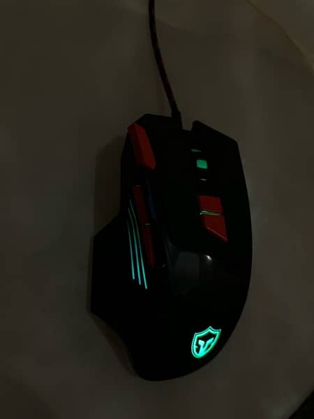 gaming mouse with changing lights only serious buyers 2
