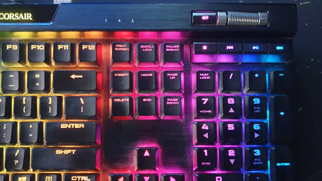 Mechanical Gaming Keyboard Corsair K70 MK2 Low Profile (Silver Switch) 3