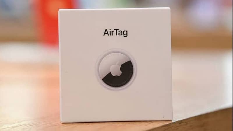 Apple air tag 0