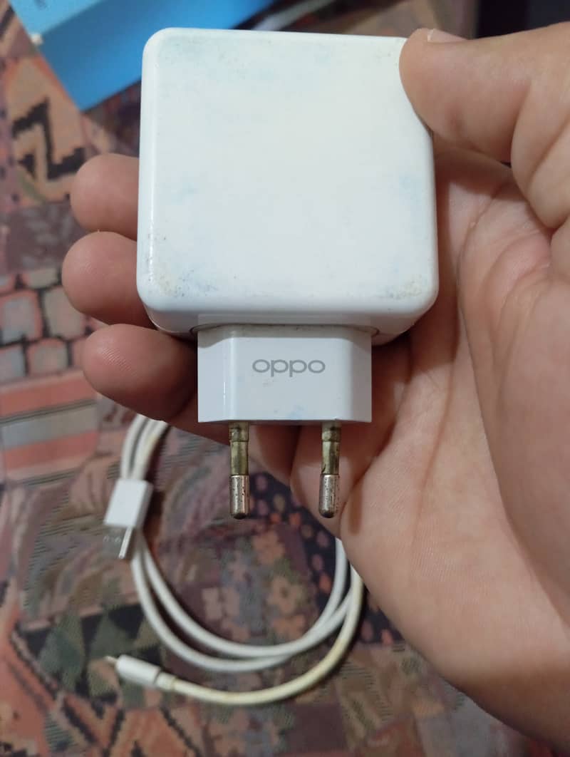 Oppo F19 pro original cable 8AMP and charger 33watt 4
