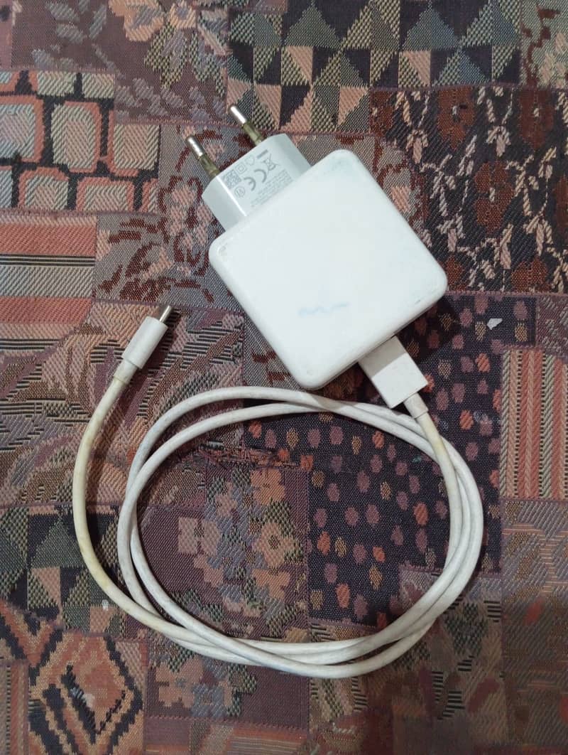 Oppo F19 pro original cable 8AMP and charger 33watt 6