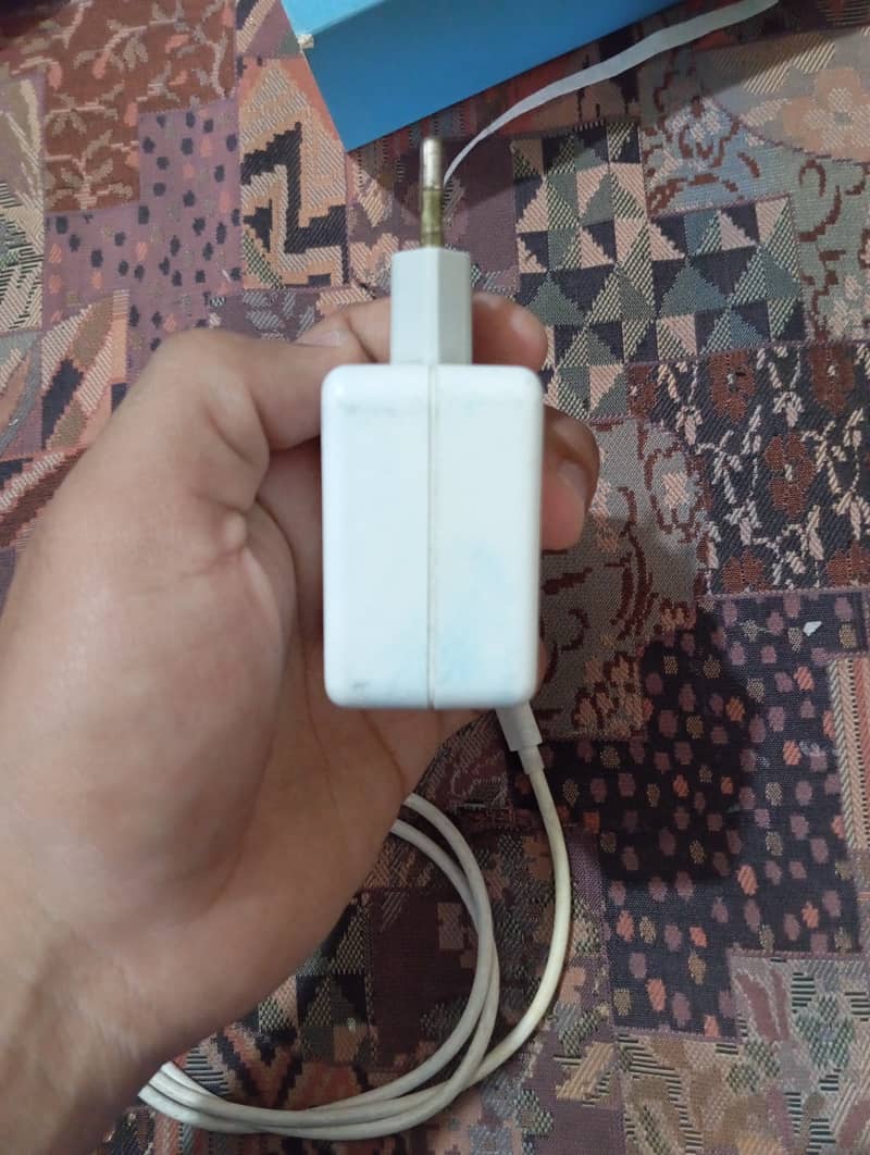 Oppo F19 pro original cable 8AMP and charger 33watt 8