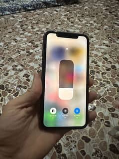iphone 11 64gb 86bh with box