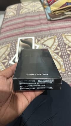 Samsung galaxy S24 ultra 12/256 gb box pack tra 0