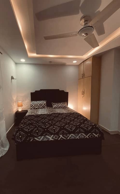 Furnished studio apartment available for rent (per day) 5