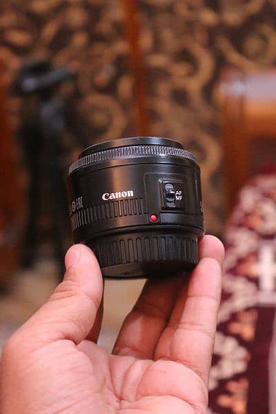 Canon 50mm EFS F/1.8 0