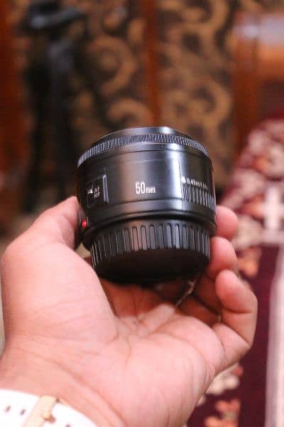 Canon 50mm EFS F/1.8 1