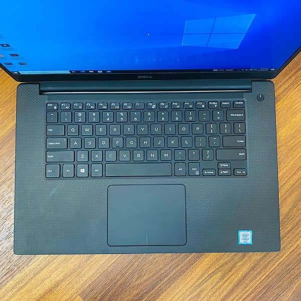 Dell Precision 5520 Laptop 5