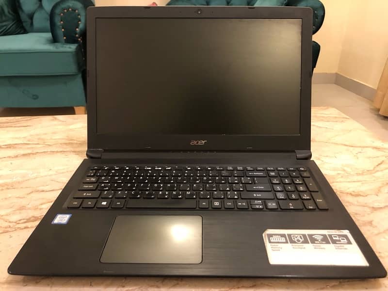 ACER LAPTOP i3 7th Gen EXCELLENT CONDITION GOOD BATTERY TIMING 1
