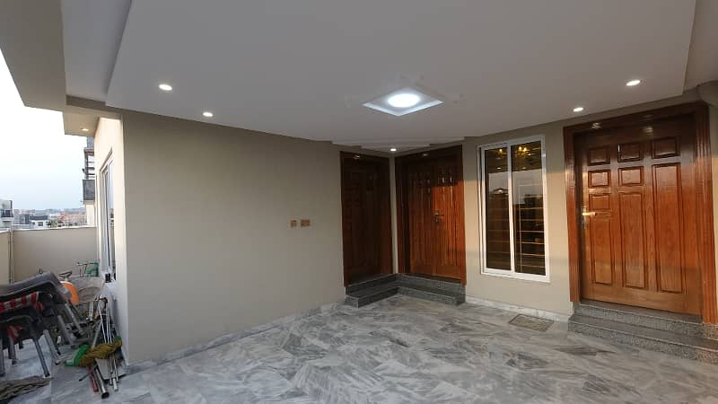 Prime Location House For sale Is Readily Available In Prime Location Of Bahria Town Phase 8 11
