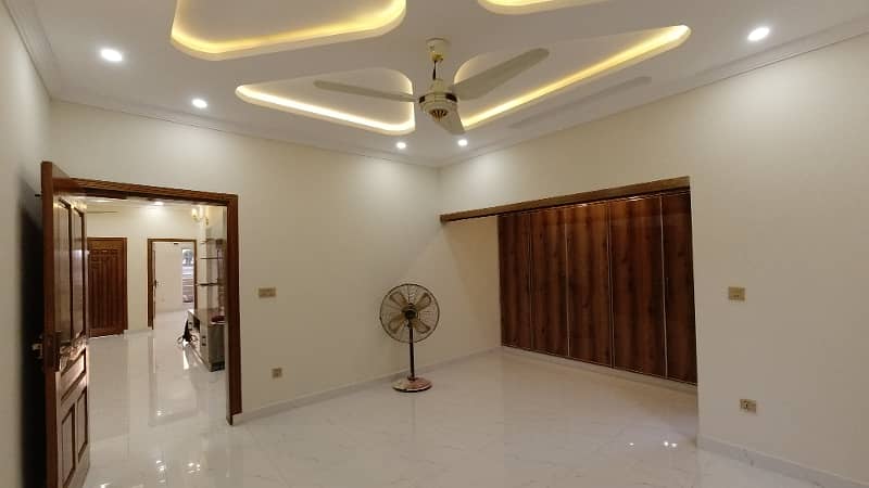 Prime Location House For sale Is Readily Available In Prime Location Of Bahria Town Phase 8 28