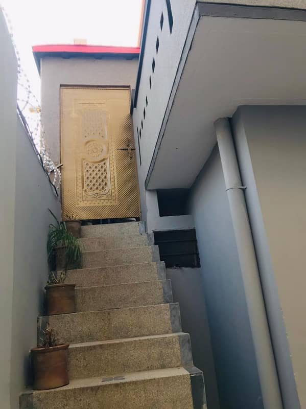 Beautiful 6 Marla House Available In Asim Qadir Block 24